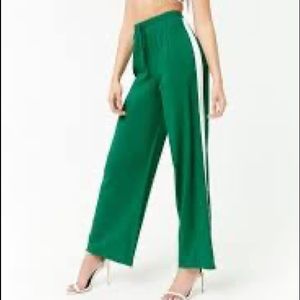 Contrast striped pants